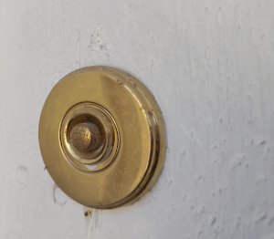 A doorbell.